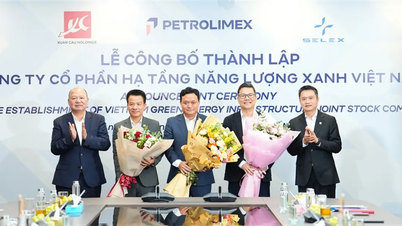 บริษัท Petrolimex ประกาศเปิดตัวบริษัทร่วมทุนโครงสร้างพื้นฐานพลังงานสีเขียวแห่งเวียดนาม