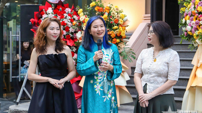 Inauguración de la exposición "Vida Bella".