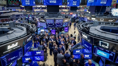 ផ្សារហ៊ុន Wall Street ឡើងថ្លៃ ផ្សារហ៊ុន Nasdaq និង S&P 500 បន្តឡើងដល់កម្រិតខ្ពស់បំផុតគ្រប់ពេល។