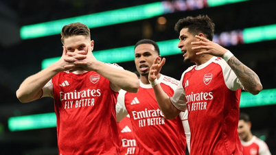 Um título duplo aguarda o Arsenal: Quando o romance encontra o aço.
