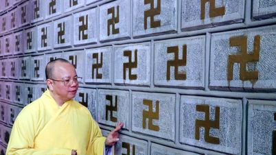 아시아에서 돌벽에 '萬'(완)자가 가장 많이 새겨진 사찰을 찾아보세요.