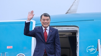 Başbakan Le Minh Hung, 48. ASEAN Zirvesi'ne katılmak üzere yola çıktı.