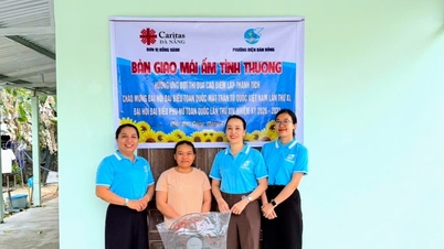 Hỗ trợ sinh kế, chia sẻ khó khăn