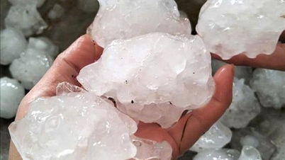 Extreme weather is increasing due to the changing seasons; be wary of tornadoes, lightning, and hailstorms.