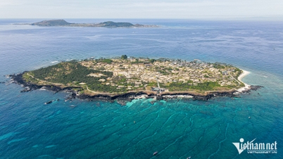 Durante i periodi di maggiore affluenza turistica, i visitatori di Hanoi affollano le isole centrali, vivendo un'esperienza indimenticabile.