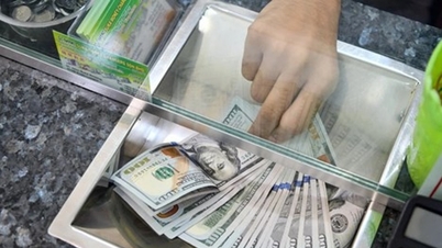 Indeks DXY osiągnął poziom 98,235 punktów, ponieważ dolar amerykański umocnił się z powodu napięć na Bliskim Wschodzie.