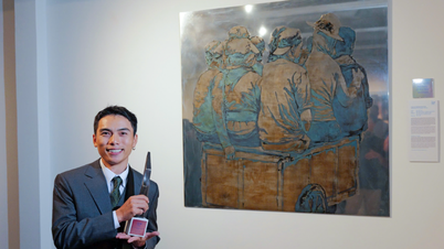 The winner of the UOB POY Vietnam competition receives 500 million VND and will compete in the Southeast Asia regional competition.