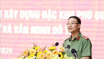 Mengembangkan Phu Quoc menjadi unit percontohan untuk keamanan, ketertiban, dan peradaban perkotaan.