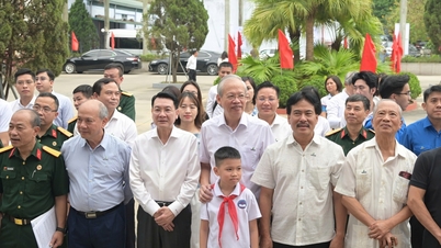 Podróż tych, którzy odnaleźli i podtrzymywali płomień powrotu do „kolebki” Petrovietnam.