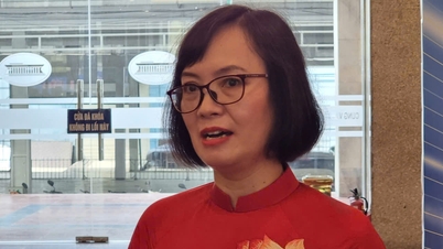 Den kvinnelige fagforeningspresidenten bygger tillit gjennom praktisk velferdspolitikk.