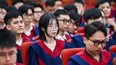 Peratusan graduan dengan gred cemerlang dari Universiti Sains dan Teknologi Hanoi biasanya antara 3-5%.