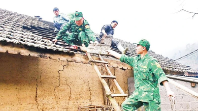 Củng cố thế trận biên phòng toàn dân bằng những việc làm thiết thực