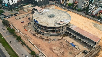 Estação Rodoviária Yen So de Hanói: Um moderno centro de transporte na entrada sul da cidade está quase concluído.