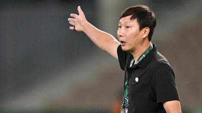 Trenér Kim Sang Sik: „Není snadné hrát proti Jižní Koreji, ale vietnamský tým může dojít daleko.“