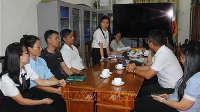 Mô hình lớp học thông minh: Cần sự đồng thuận và minh bạch