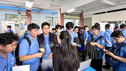 As empresas serão homenageadas e recompensadas se cooperarem com as escolas profissionalizantes.