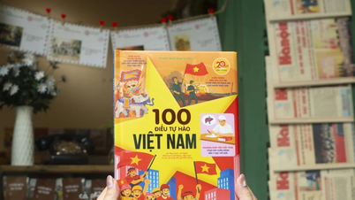 Çocuklar için hazırlanan "Vietnam'da Gurur Duyulacak 100 Şey" adlı resimli kitabın lansmanı yapıldı.