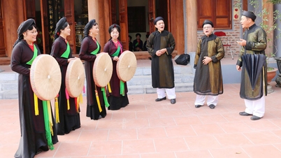 Bac Ninh: Preservando a essência do patrimônio cultural através de clubes de música folclórica.