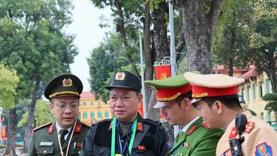 Funkcjonariusze i żołnierze kilku jednostek podlegających Departamentowi Policji Miasta Hanoi otrzymają dodatkowe 5 milionów VND miesięcznie.