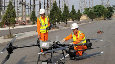 Lelaki yang membawa UAV dan AI ke dalam "talian hayat" penghantaran kuasa di Vietnam Tengah.