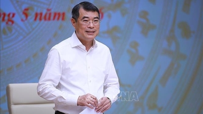 Le Minh Hung miniszterelnök: Lényegi változások előmozdítása a tudomány és a technológia fejlesztésében, az innovációban és a digitális átalakulásban.