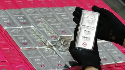 Le soir du 11 mai, le prix de l'argent a grimpé en flèche, dépassant largement celui de l'or.
