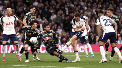 Mathys Tel, the hero, became the "villain," as Tottenham dropped points against Leeds.