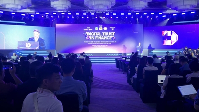 نائب وزير الأمن العام: أصبحت الثقة الرقمية الركيزة الأساسية للتنمية المستدامة للاقتصاد الرقمي والنظام المالي الحديث.