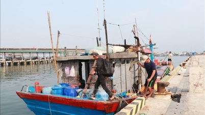 Рибалки прагнуть вийти в море, стикаючись із «подвійним» викликом.