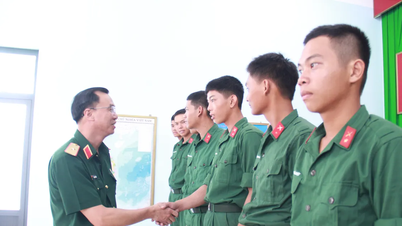 Ciudad Ho Chi Minh: Fomentando el reclutamiento de nuevos alumnos en las unidades de entrenamiento.