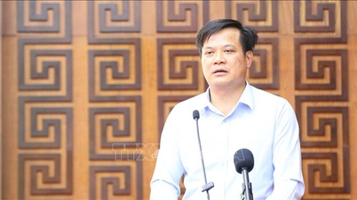 เปลี่ยนจากการบริหารจัดการเชิงธุรการไปสู่การบริหารจัดการที่เน้นการบริการและการพัฒนา
