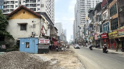 Hanoi is accelerating the progress of the Nguyen Tuan road expansion project.