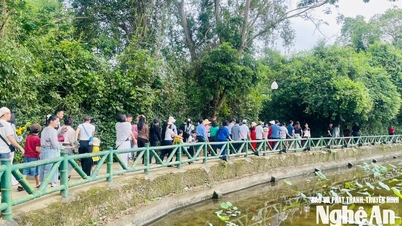 Turismo patrimonial em Nghe An: uma perspectiva do Festival da Aldeia Sen.