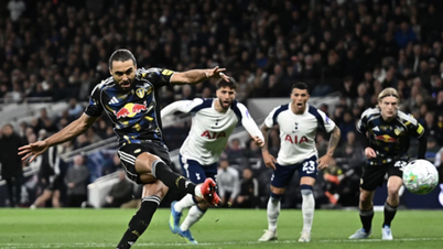 Un match nul contre Leeds met Tottenham en danger de relégation.