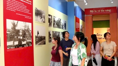 Sebuah pameran tematik mengenai peristiwa penting sejarah Hai Phong telah dibuka.