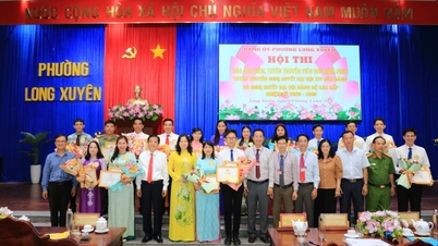 Long Xuyen Ward telah mengadakan majlis penutupan pertandingan 2026 untuk penceramah dan penyebar propaganda yang cemerlang.