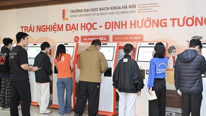 The number of candidates registering for the final TSA exam at Hanoi University of Science and Technology has increased sharply.