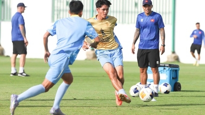 베트남 U17 대표팀은 월드컵 진출을 위해 UAE와의 경기에서 승점을 따내야 합니다.