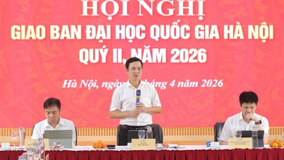 L'Université nationale du Vietnam, à Hanoï (VNU), organise sa conférence d'information du deuxième trimestre 2026 : Promouvoir l'innovation en matière de développement et améliorer l'efficacité de la gouvernance.