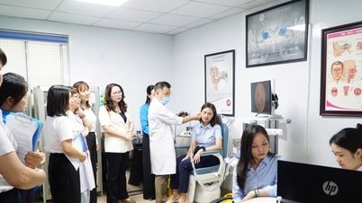 Le syndicat du quartier de Ba Dinh a organisé des examens médicaux gratuits pour les travailleurs.