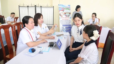 โรงพยาบาลเด็กไฮฟองให้บริการตรวจสุขภาพฟรีแก่เด็กนักเรียนกว่า 1,000 คน