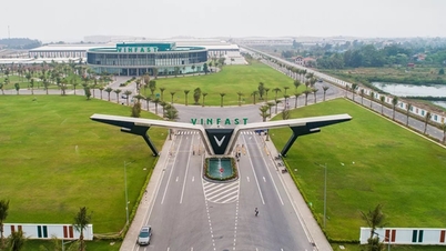 VinFast جامع تنظیم نو سے گزر رہا ہے: قرض کے خاتمے میں 182,000 بلین VND اور 2027 میں شروع ہونے والے منافع کی طرف ایک روڈ میپ