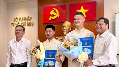 La decisión del Presidente de otorgar la ciudadanía vietnamita a dos jugadores extranjeros.