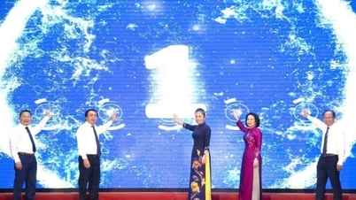 75 jaar industrie en handel in Nghe An: bevestiging van de cruciale rol en het creëren van een nieuwe impuls voor ontwikkeling.