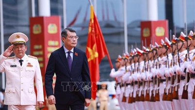 Le Minh Hung miniszterelnök részt vett az ünnepségen, amelyen átvette a Hai Phong-i Közbiztonságért a Népi Fegyveres Erők Hőse címet.