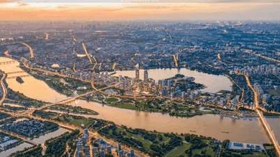Planlegging av offentlige rom langs Red River: En serie med 11 parker og turistinfrastruktur.