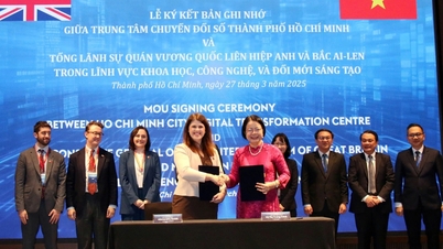 La città di Ho Chi Minh firma un accordo di cooperazione con il Regno Unito in materia di innovazione.