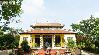 Remnants of Champa stone pagodas can be found in a 300-year-old temple in Quang Tri.