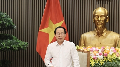 លេខាធិការ និងប្រធានបក្សមូលដ្ឋាន ទទួលខុសត្រូវចំពោះវឌ្ឍនភាពនៃការសាងសង់សាលារៀនបណ្ដុះបណ្ដាលក្មេងជំទង់នៅតំបន់ព្រំដែន។