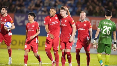 V.League 2025/26 Round 23: Ho Chi Minh City Police team hosts Da Nang in an early match.